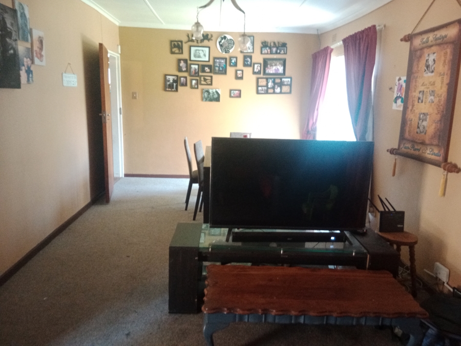 4 Bedroom Property for Sale in Sasolburg Ext 12 Free State